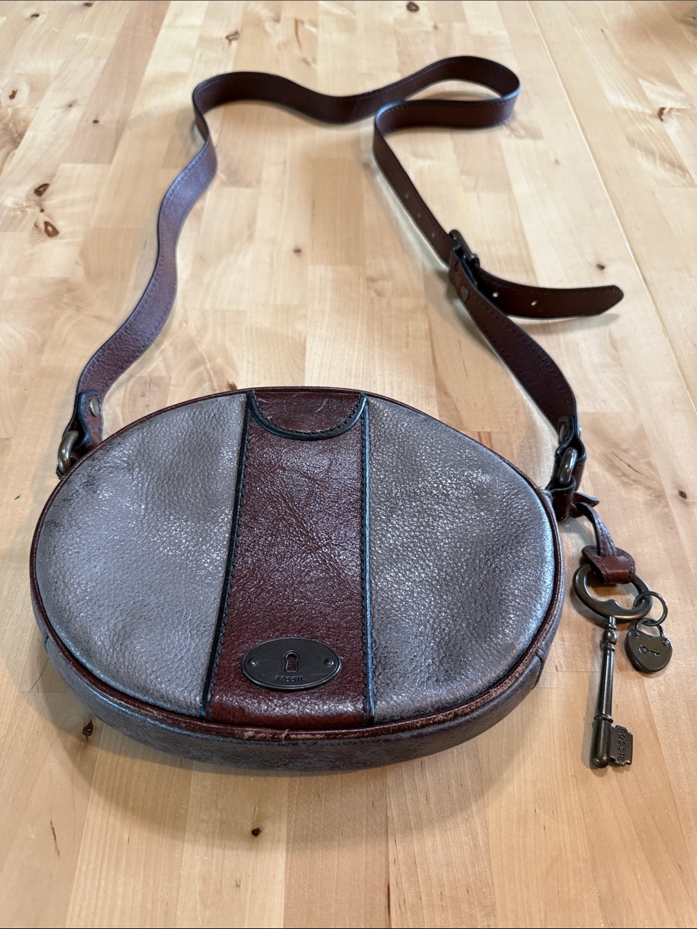 Vintage Fossil Two-Tone Brown and Taupe Leather Crossbody with Key Charm